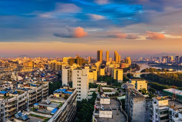 江西的下一个“南昌”，不是九江也不是上饶，而是这座低调的城市