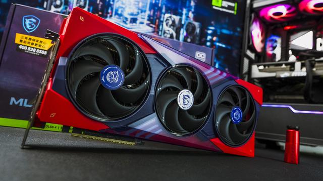 炽烈红韵·魔龙觉醒：微星RTX 5070 Ti魔龙姬限定版开箱实测