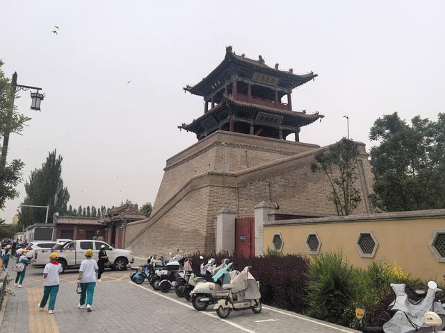 武威为什么会有一个西夏博物馆？里面的国宝西夏碑是怎么回事？
