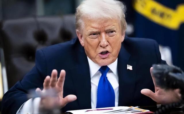 高市早苗对华正式“宣战	”！中国两邻居站队日本	，特朗普告示全球