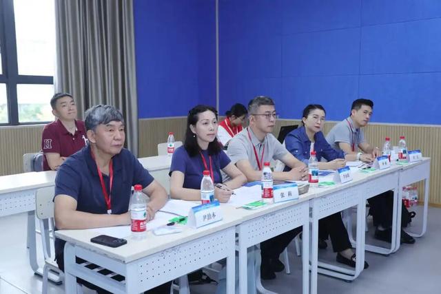 “数据赋能 乘数而上”！2025年“数据要素×”大赛四川分赛决赛在遂宁顺利举行