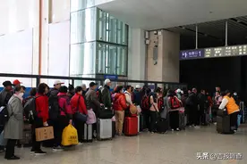 “中华国宾号”文明旅游专列开行，吉林市民可乘车畅游粤港澳、闽、豫等地图片