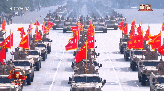 美国就算一动不动，中国20年也追不上？九三阅兵后，局势已被改写