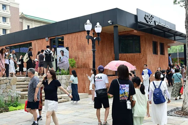 今秋畅玩长春网红打卡地①丨地标光影线攻略