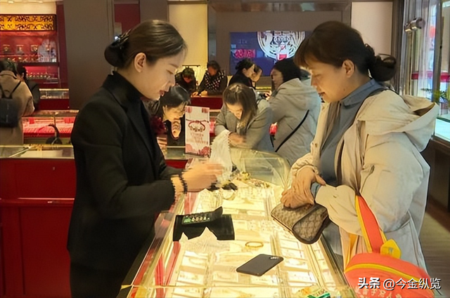 贵金属狂欢嗨翻天！金银铂钯狂飙，新年第一周恐遭强制抛售清仓？