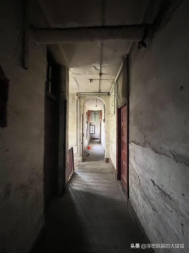 俺那天进齐鲁大学里面来了一场时空旅行（山东大学趵突泉校区）