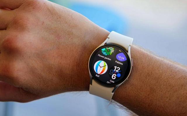 2025年买智能手表别乱挑！这5款几乎零差评，用到2028年不成问题