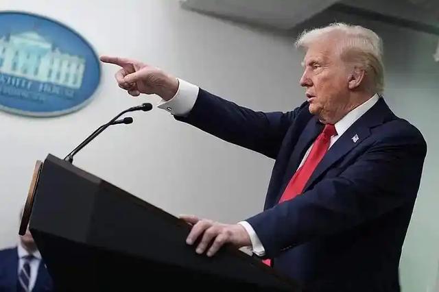 美国重启核试验，将推动全球秩序大乱！美国人麻了：总统怕是疯了