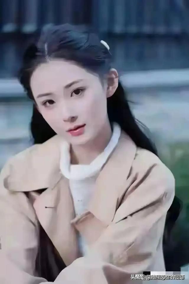 甘肃天水一校花好漂亮, 身高168cm,体重48kg 美的让人移不开眼