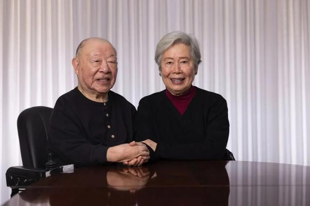 “我们都不要伤心，我们祝福他吧”｜孙曼丽在北京追思会上的发言