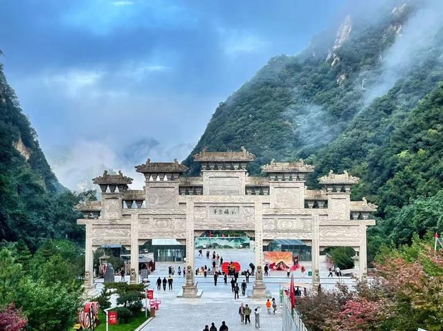 双节出游别扎堆!华山邀你赴一场“非遗与秋景”的浪漫之约!