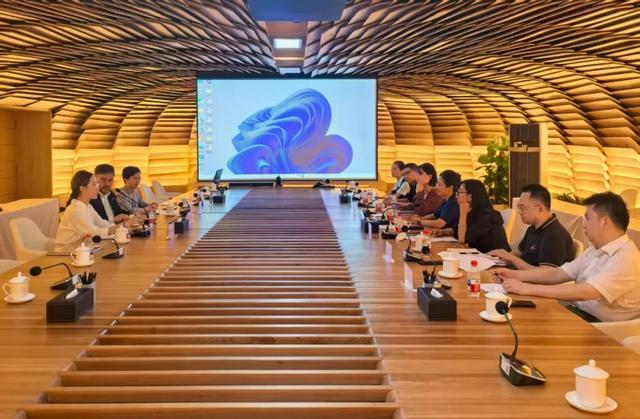 市对外友协接待阿根廷议员代表团来访