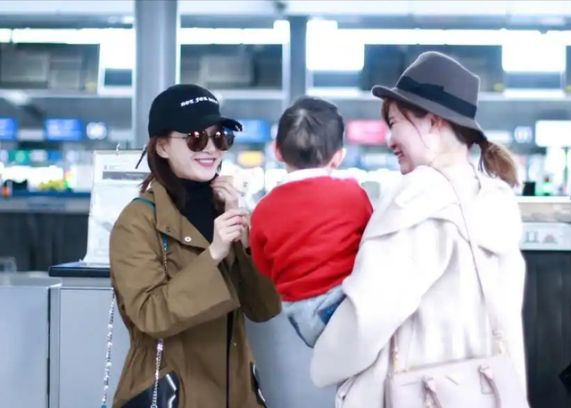 与富商海外产子真相大白6个月	，江疏影近照太意外，王传君没说错