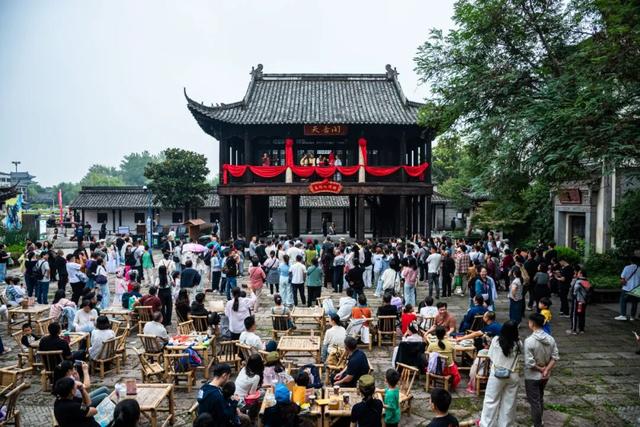 喜报！台儿庄古城荣获2025年中国5A级景区MBI品牌100强！