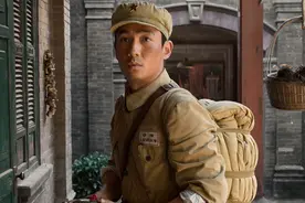 新华社亲自官宣！吴京这部耗资30亿的战争片，要“轰炸”影圈了图片