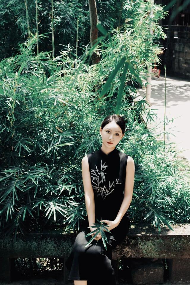 红墙绿荫，与女皇共赴一场夏日国风之约