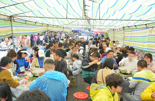 “禾力乡村·徒步贵州”（高山村站）活动在敬南镇高山村举行