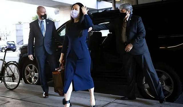 多国专机抵京，加拿大彻底慌了，疯狂对华示好，希望中方不计前嫌