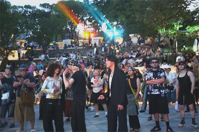 C·PARK地下音乐公园：构筑当代中国青年的先锋巢穴