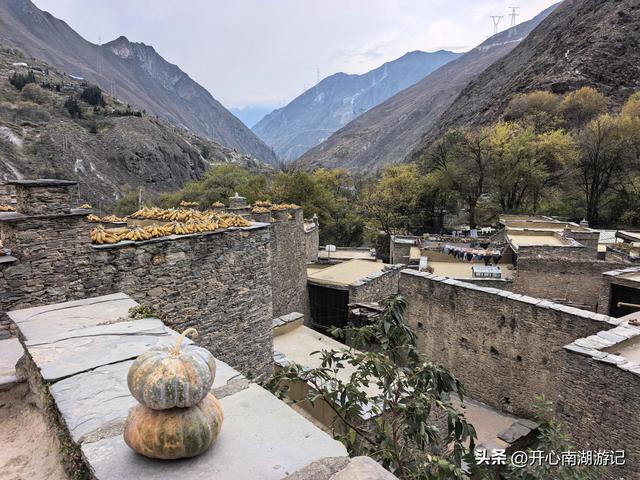 喀什经317到成都，色达县-都江堰，甲居藏寨、理小路、桃坪羌寨