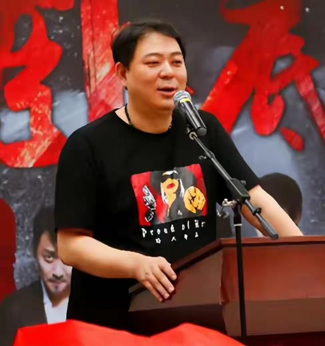 贪财又好色，德不配位的几位老艺术家，晚节不保一点都不冤