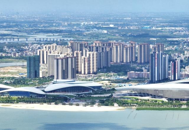 广东西部发展追不上大湾区各城市