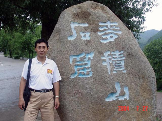 甘肃旅游：两访四大石窟之一的麦积山（图）