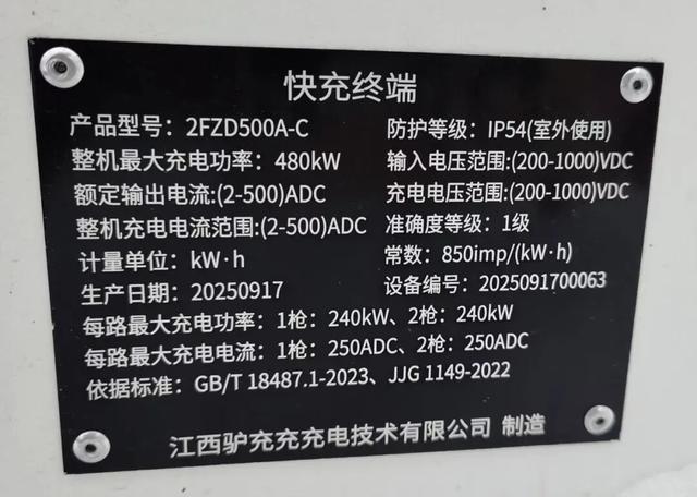 充电养生两不误丨温泉+理疗打造康养新体验，等您来解锁