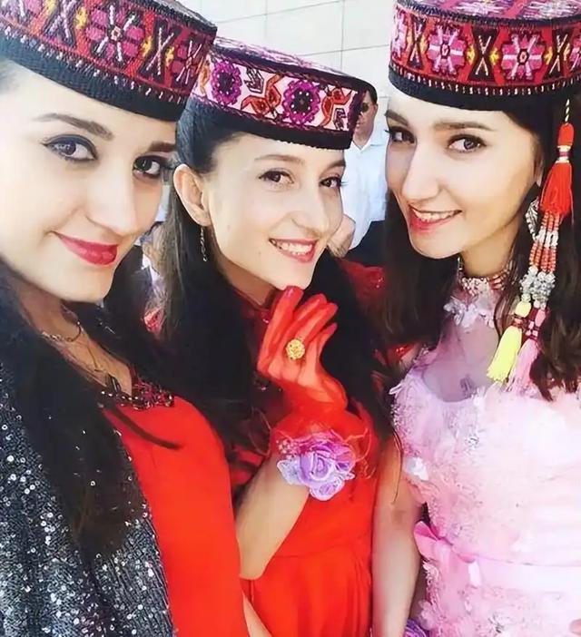 中国唯一的白种人民族：不与外族人通婚，热爱祖国自愿守卫边疆