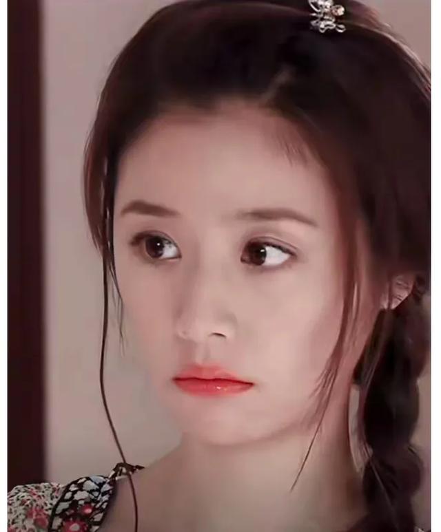 49岁林心如断崖式衰老，当年的紫薇格格也老了，脸变长 抬头纹好多