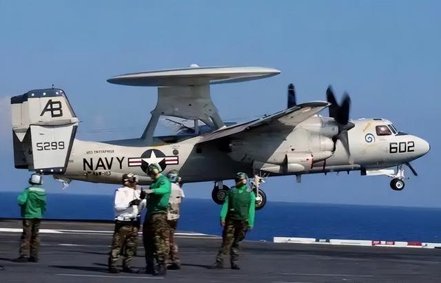 空警-600 “抄袭” E-2D？看尾翼、雷达、航程差距，实则领先半代