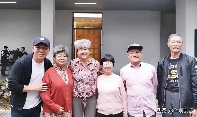 钱再多有什么用？51岁百亿影帝黄渤如今的现状，给所有人提了个醒