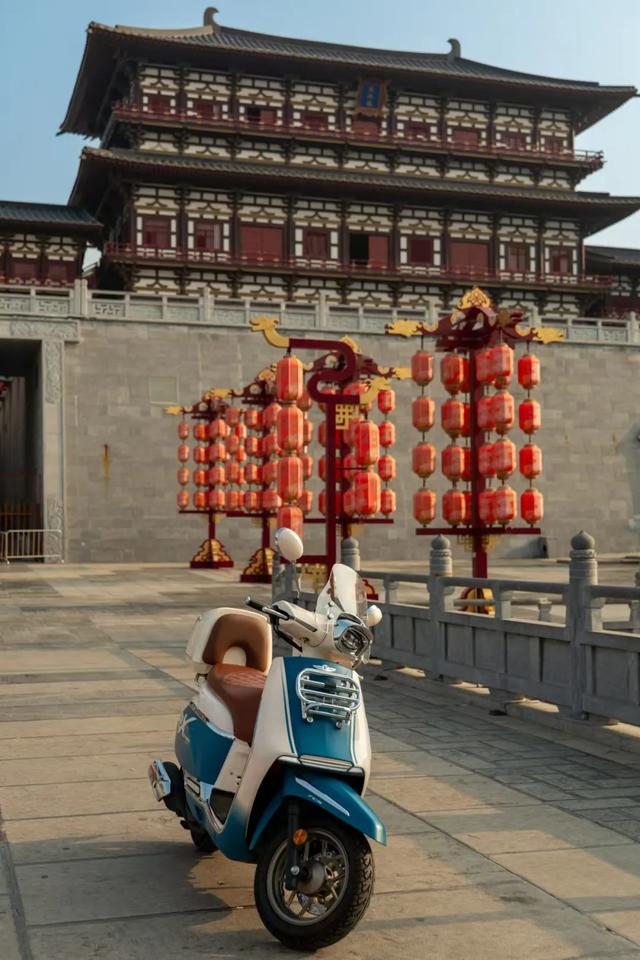 【车主说】中式建筑与欧式复古踏板车-记一次休闲游