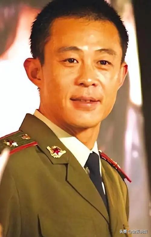 钱再多有什么用？58岁老戏骨侯勇的现状，给所有中老年人提了个醒