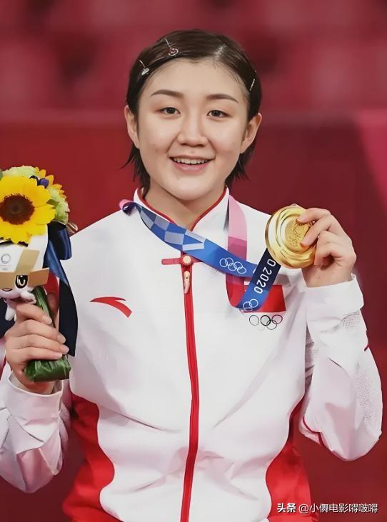 九三阅兵现场：雷军3点去排队，霍启刚姚明同框，体育天团好兴奋