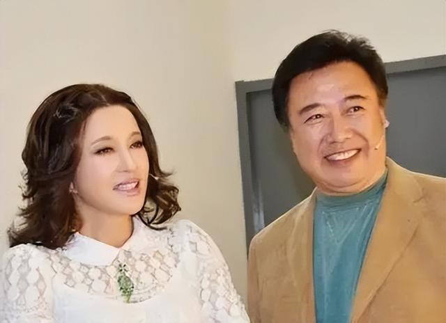 钱再多有什么用？75岁的“风流妖精”刘晓庆，已经走上另一条道路