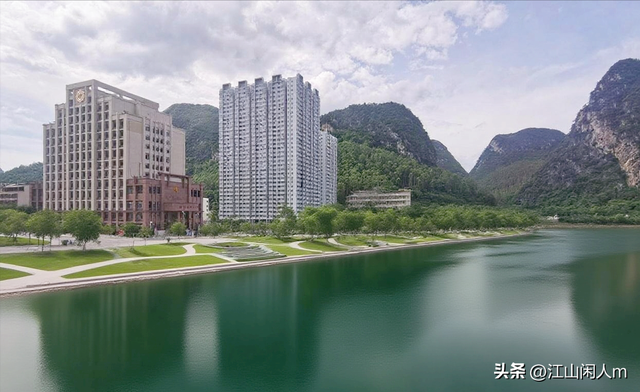 龙江逛一圈有感：金城江龙江两岸若建成这样，怕是要成网红打卡地