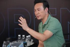 广东人的穿着打扮成为全国一股清流，广东网友：穿得好不能当饭吃图片