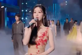 2024跨年晚会话题上热搜，新旧顶流都翻车了，五月天成打假使者图片