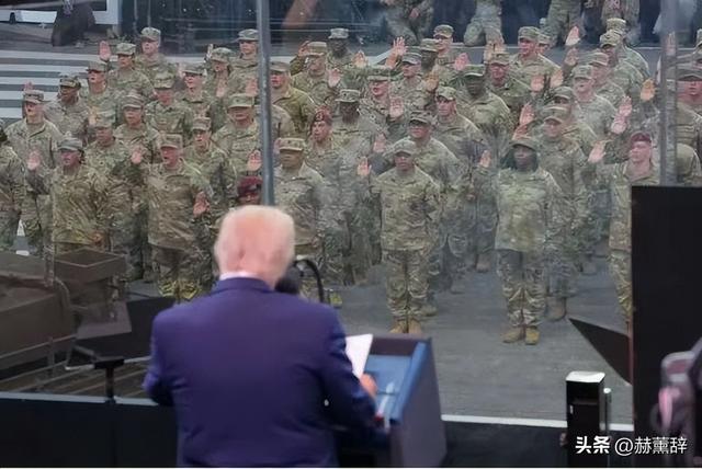 中国九三大阅兵在即，特朗普突然宣布，美国要再重新来一场阅兵