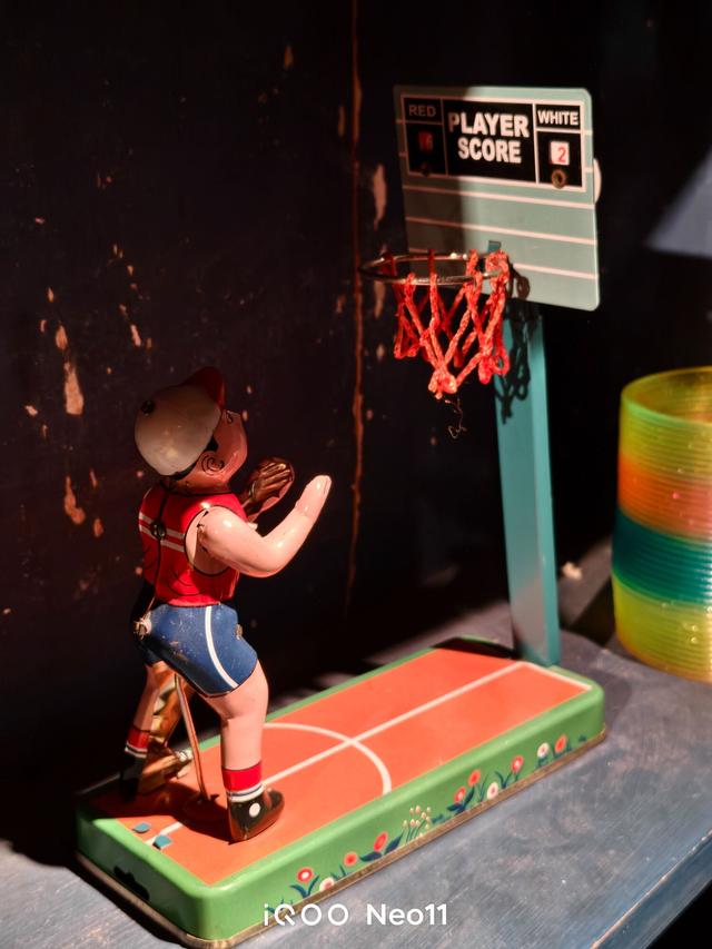 iQOO Neo11全面评测 标准版也要全面Pro