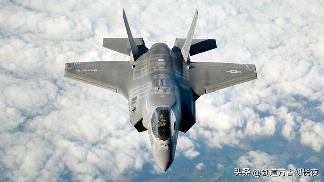 如何看待特朗普承诺明年军费超1万亿
