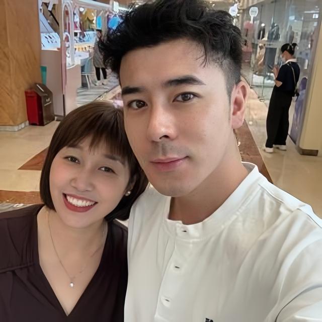 河南穷小伙娶大 10 岁上海富婆，富婆患癌后剃了光头，他却不离不弃