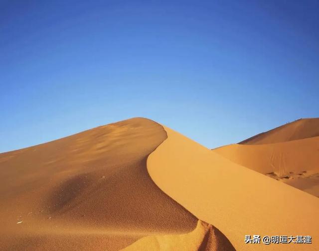 武威有条“假”的66号公路？一条网友改名的检修道，竟成治愈圣地