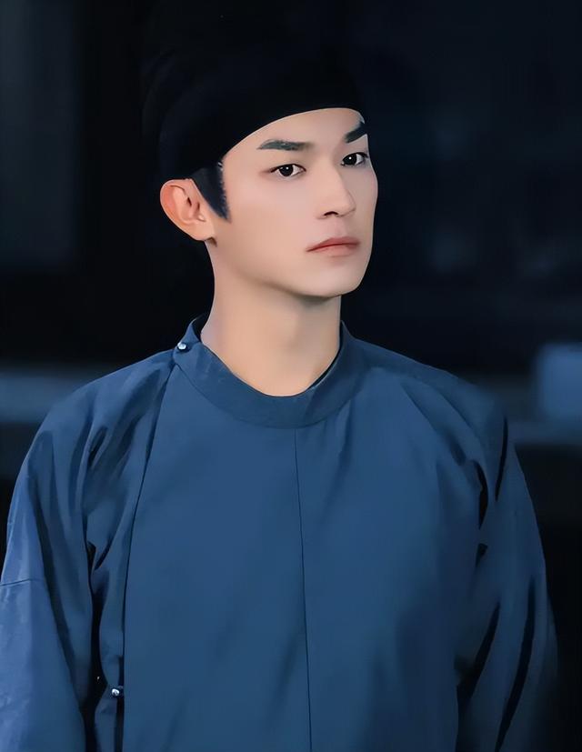 杨旭文坦白和陈若琳真实关系，担心的事发生，8年前闹剧就开始了