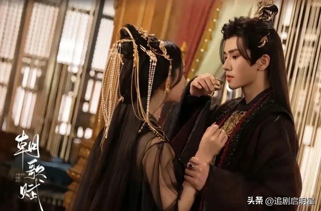 《永夜长明》必追五看点！李菲短剧推荐高甜吻戏、疯批虐恋通通有