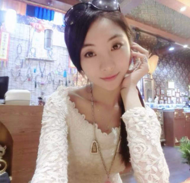 “买英国精子生3娃”的山东女人，8年后现状曝光！如今她后悔不？