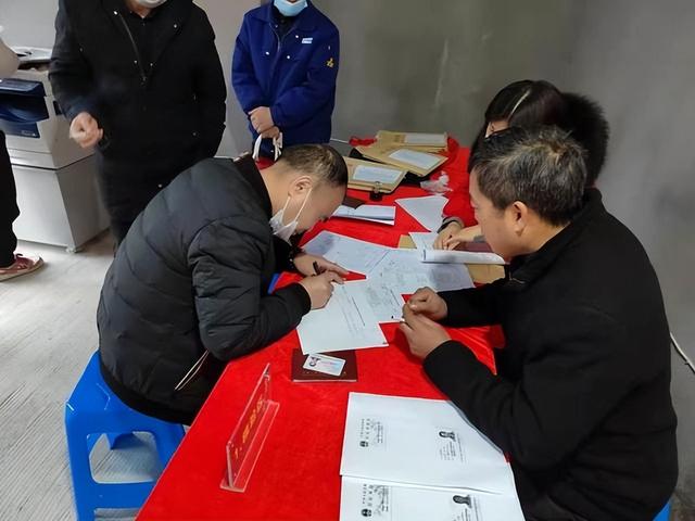 房产证到手后，“这2件事”要尽早办理？否则房子真不一定是你的