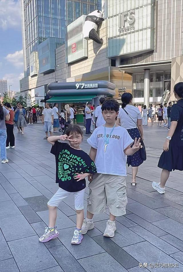 带娃从柳州去成都住了一个月，说真心话，柳州和成都比还是差太远