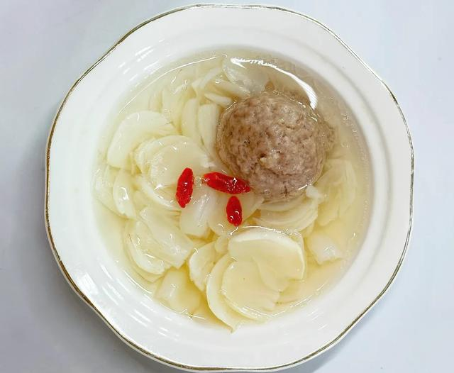 给肺“洗洗澡”！这家常食物三天吃一次，消炎杀菌，肺净少咳嗽